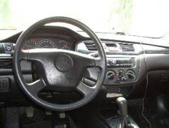 2004 Mitsubishi Lancer Pictures