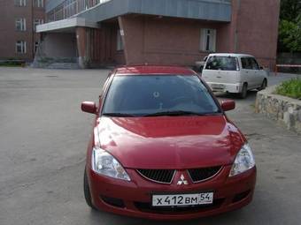 2004 Mitsubishi Lancer Photos