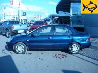 2004 Mitsubishi Lancer Pictures