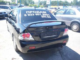 2004 Mitsubishi Lancer Photos