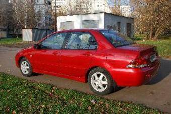 2004 Mitsubishi Lancer Pictures