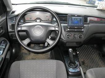 2004 Mitsubishi Lancer Photos
