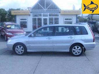 2004 Mitsubishi Lancer Pictures