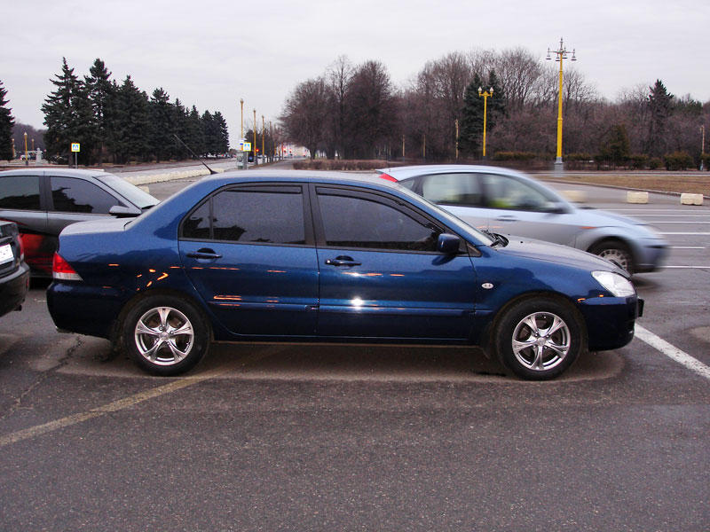2004 Mitsubishi Lancer