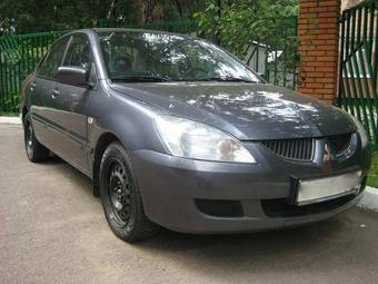 2004 Mitsubishi Lancer Photos