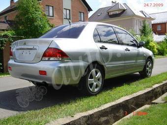 2004 Mitsubishi Lancer Photos