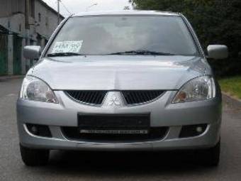 2004 Mitsubishi Lancer Pictures