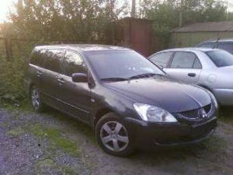 2004 Mitsubishi Lancer Pictures
