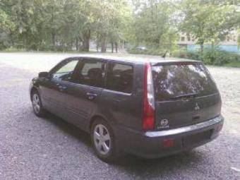 2004 Mitsubishi Lancer Photos