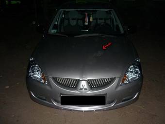 2004 Mitsubishi Lancer Pictures