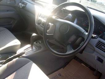 2004 Mitsubishi Lancer Images