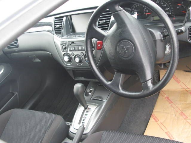 2005 Mitsubishi Lancer