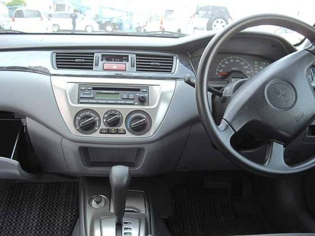 2005 Mitsubishi Lancer