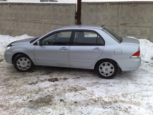 2005 Mitsubishi Lancer