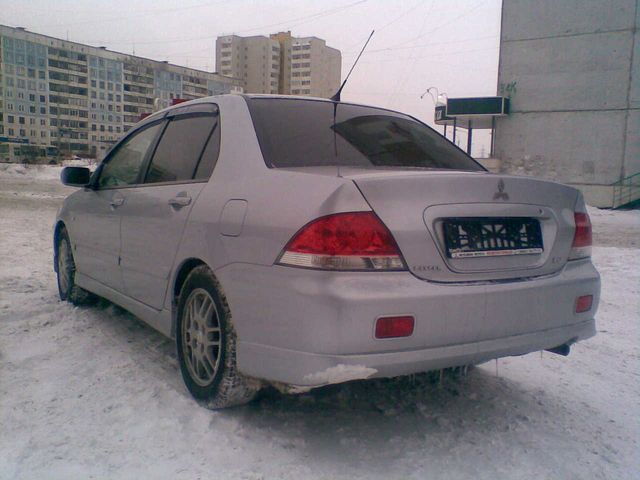 2005 Mitsubishi Lancer