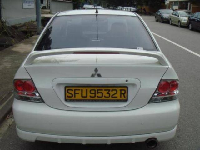 2005 Mitsubishi Lancer