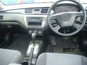 2005 Mitsubishi Lancer Pictures