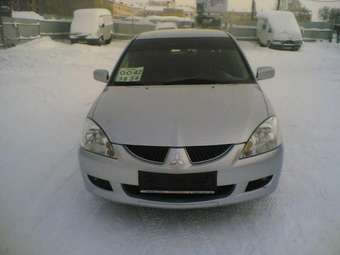 2005 Mitsubishi Lancer Pics