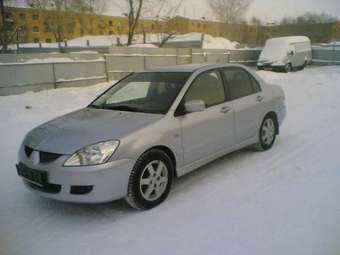 2005 Mitsubishi Lancer Pictures