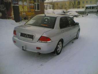 2005 Mitsubishi Lancer Photos