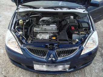 2005 Mitsubishi Lancer Pictures