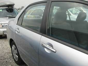 2005 Mitsubishi Lancer Photos