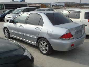 2005 Mitsubishi Lancer Pics