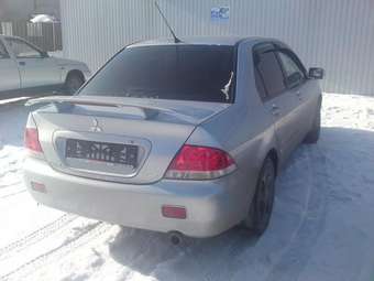 2005 Mitsubishi Lancer Pics