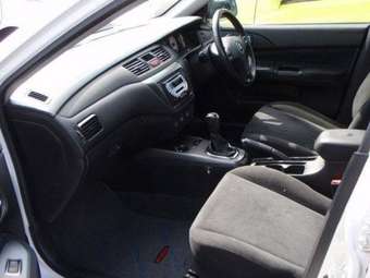 2005 Mitsubishi Lancer Pictures