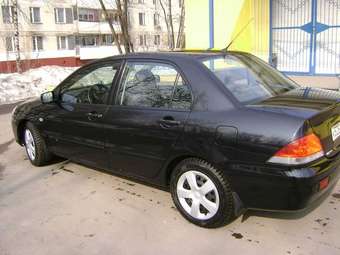 2005 Mitsubishi Lancer Photos