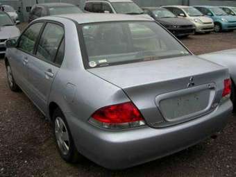 2005 Mitsubishi Lancer Images