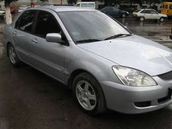 2005 Mitsubishi Lancer Pics