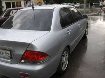 2005 Mitsubishi Lancer Pictures