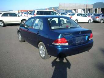 2005 Mitsubishi Lancer Photos