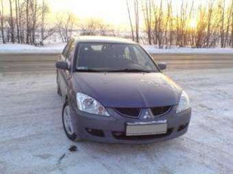 2005 Mitsubishi Lancer Pictures