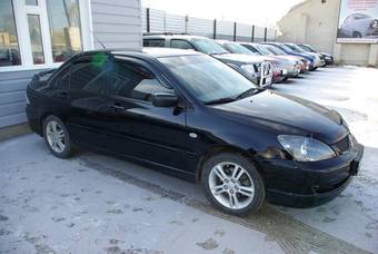 2005 Mitsubishi Lancer Pics