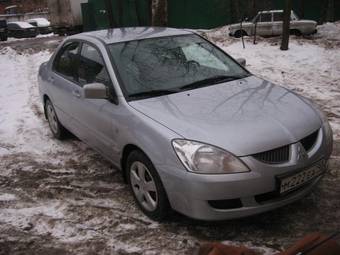 2005 Mitsubishi Lancer Pictures