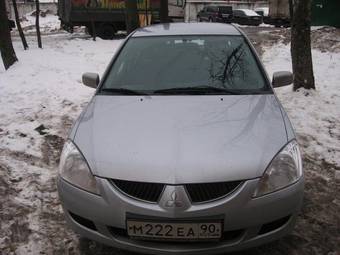2005 Mitsubishi Lancer Photos