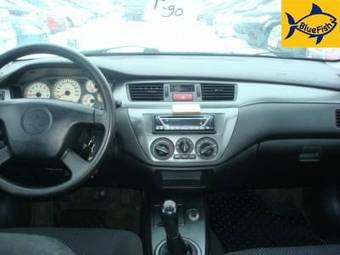 2005 Mitsubishi Lancer Photos
