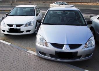 2005 Mitsubishi Lancer Pictures