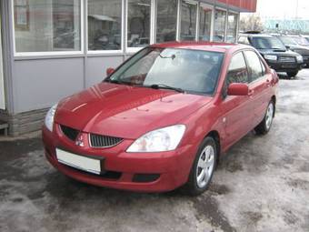 2005 Mitsubishi Lancer Photos