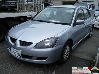 2005 Mitsubishi Lancer Photos