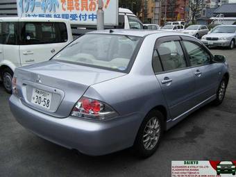 2005 Mitsubishi Lancer Photos