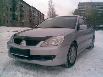 2005 Mitsubishi Lancer Pictures