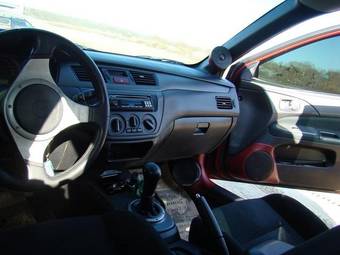 2005 Mitsubishi Lancer Pics