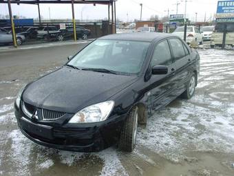 2005 Mitsubishi Lancer Pics