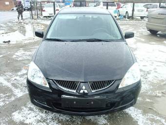 2005 Mitsubishi Lancer Photos