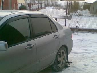 2005 Mitsubishi Lancer Pictures