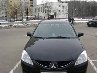 2005 Mitsubishi Lancer Images