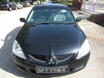 2005 Mitsubishi Lancer Pictures